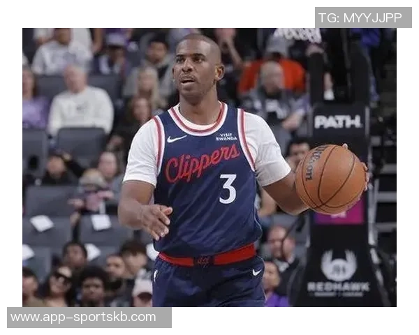 小里评论保罗派对冷清现象揭示球队文化缺失问题 小里评论保罗派对冷清现象揭示球队文化缺失问题