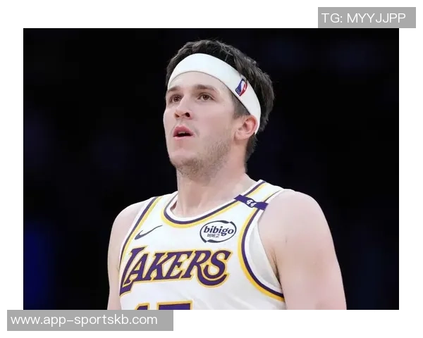 里夫斯伤病或将影响未来发展但他选择继续留在湖人队