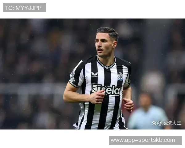 纽卡斯尔签约15岁天才中卫交易金额达375万镑加奖金